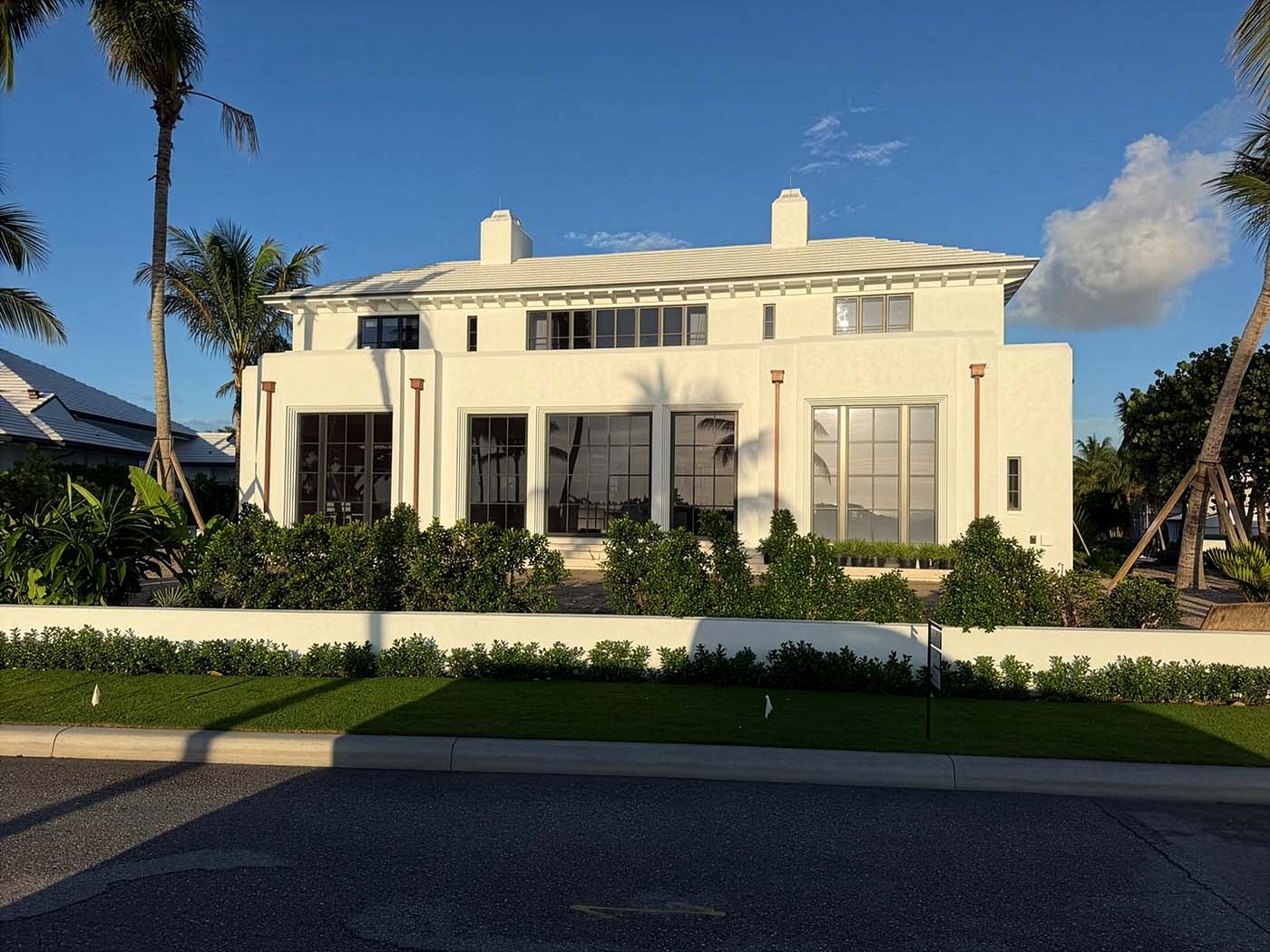 PRIVATE VILLA - USA